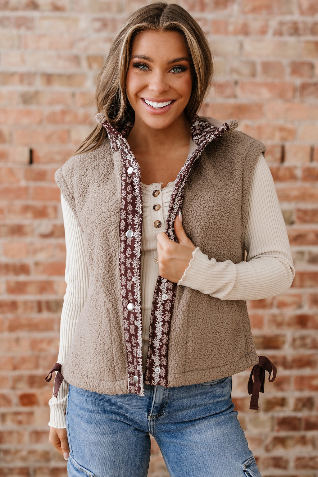 Floral Contrast Trim Fleece Side Bow Tie Vest