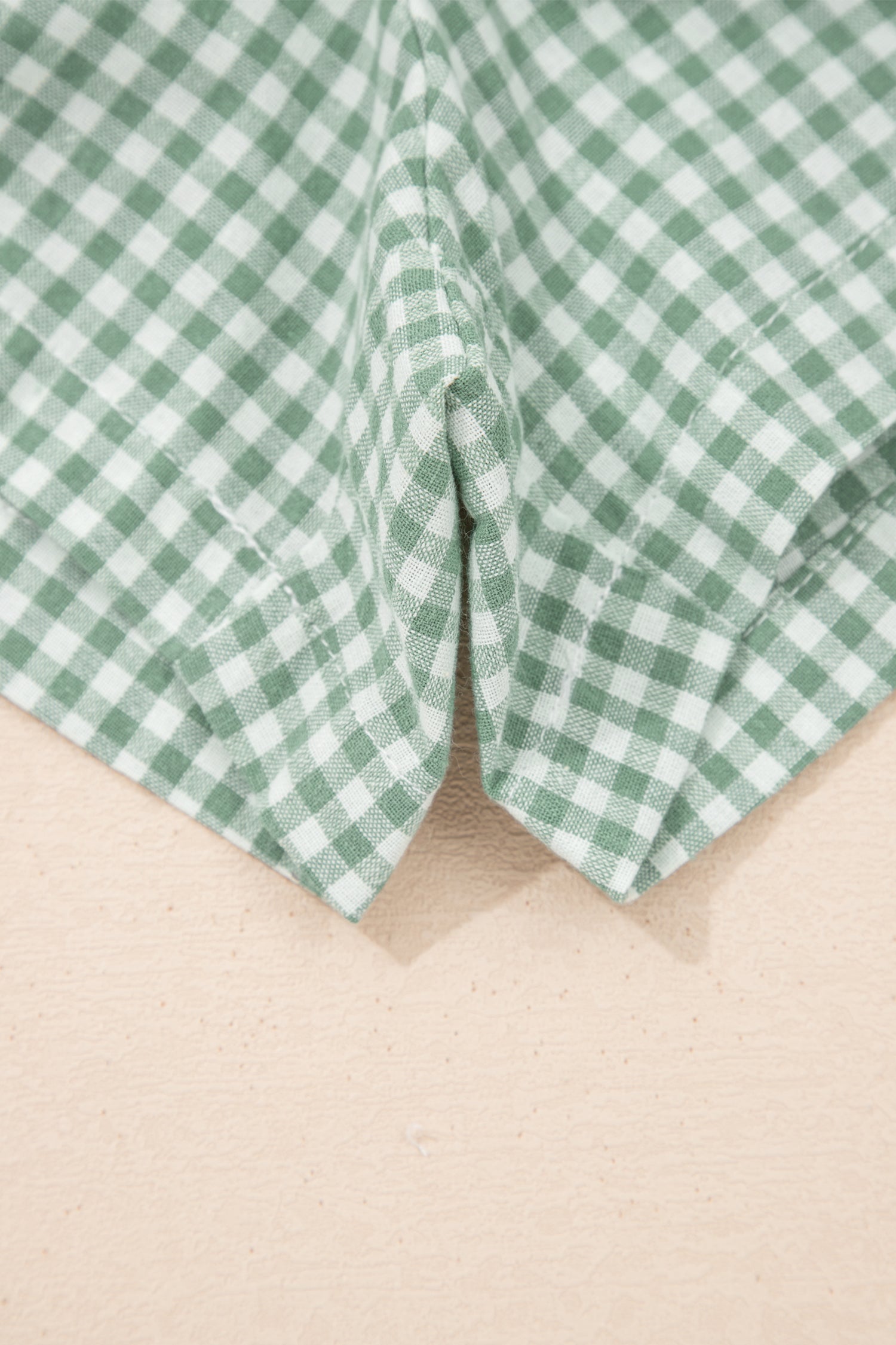 Plus Size Gingham Plaid Ruffle Contrast Trim Shorts