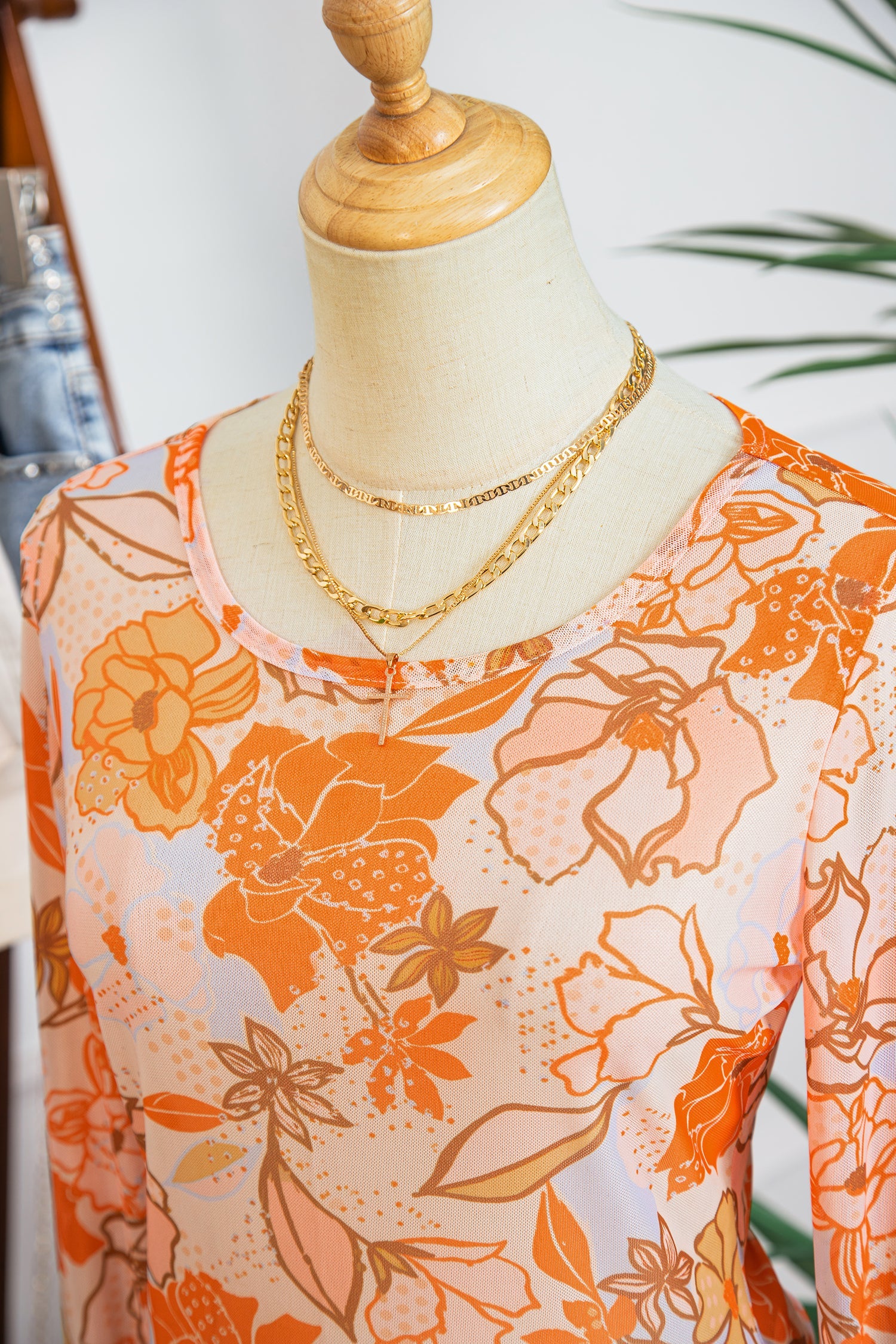 Floral Mesh Lettuce Trim Long Sleeve Top