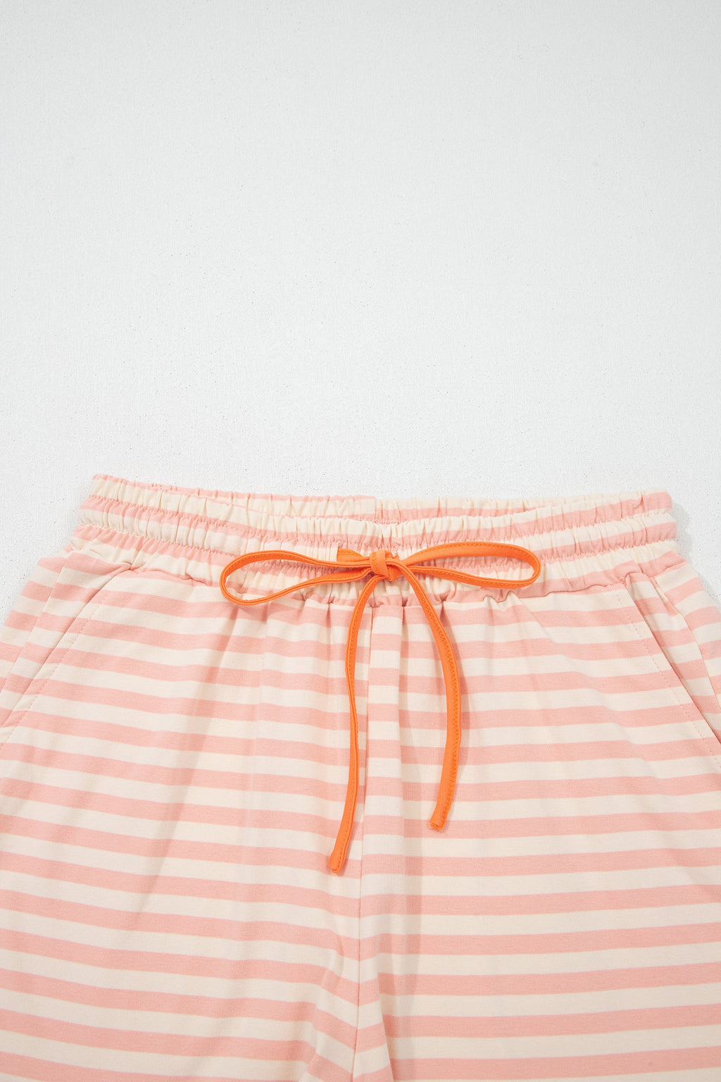 Stripe Contrast Trim Tee & Drawstring Shorts Set