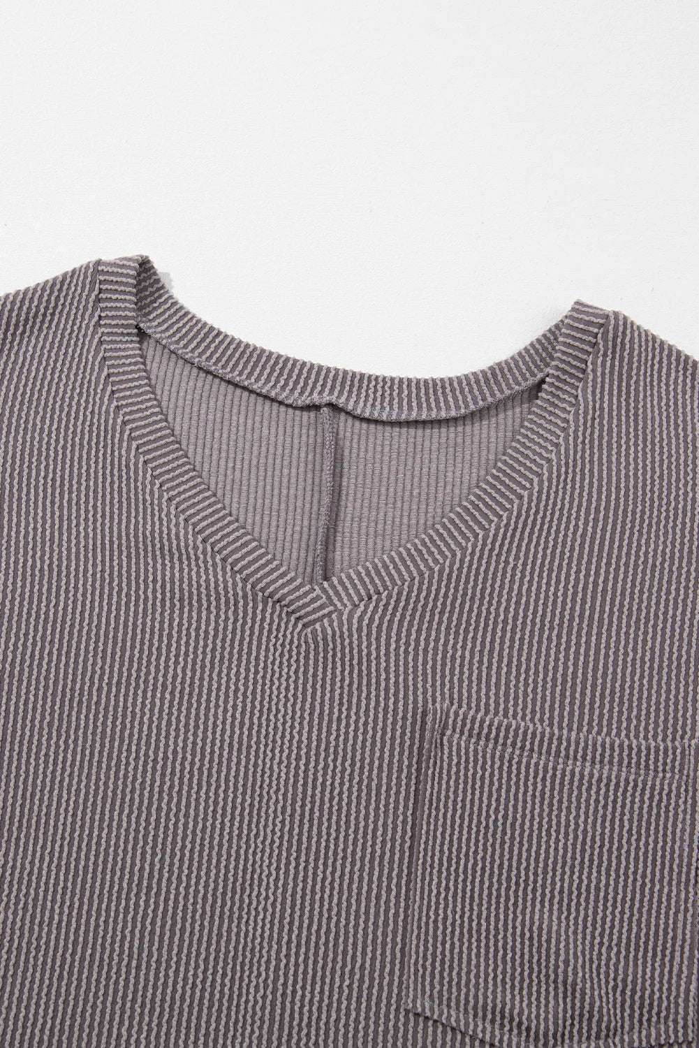Plus Size Solid Corded Knit V-Neck T-Shirt